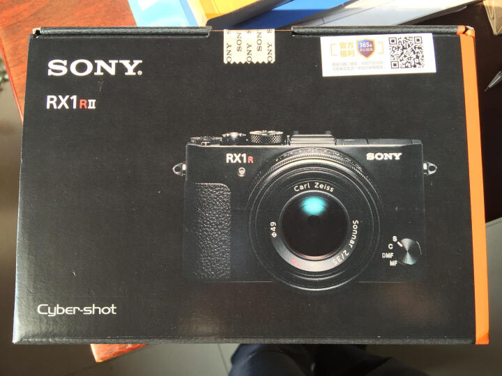 索尼（SONY）DSC-RX1RM2 黑卡数码相机 全画幅 约4240万有效像素（蔡司35mm F2广角 WIFI/NFC） 晒单图