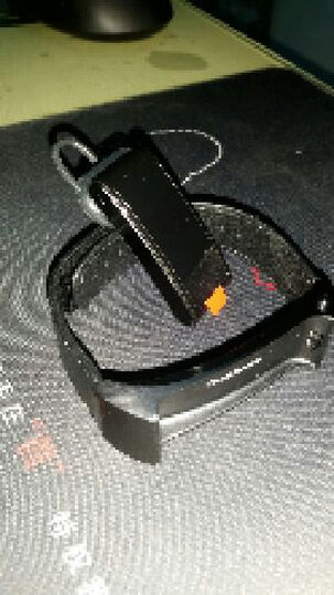 华为华为手环B2:音质仅能够听电话,音乐太差