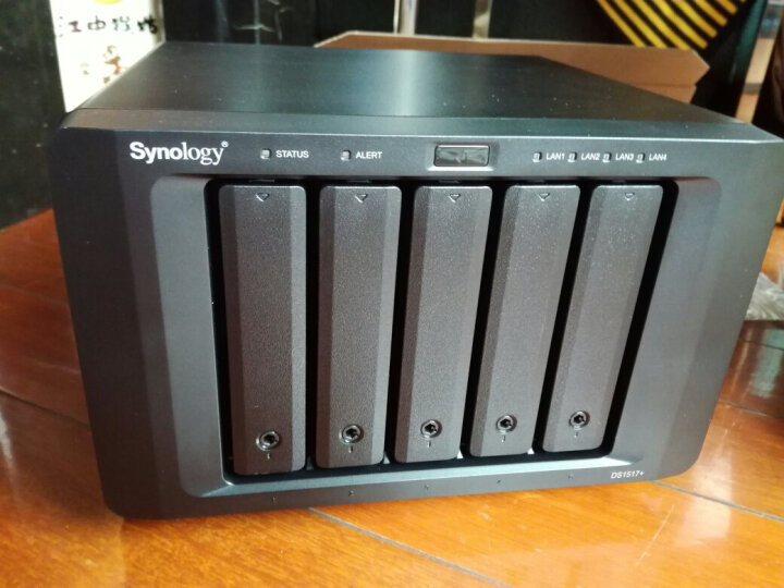 群晖（Synology）DS1517+(8GB) 内存 四核心 5盘位NAS网络存储服务器 （无内置硬盘 ） 晒单图