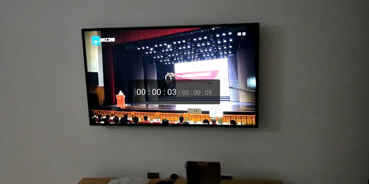 LG55LG63CJ-CA:电视机屏幕很赞,质量不错,画