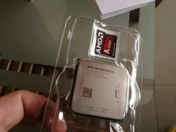 AMD APU系列 A8-7650K 四核 R7核显 FM2+接口 盒装CPU处理器 晒单图
