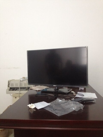 欧宝丽(oboni) 32J1M 32英寸 超窄边LED液晶电