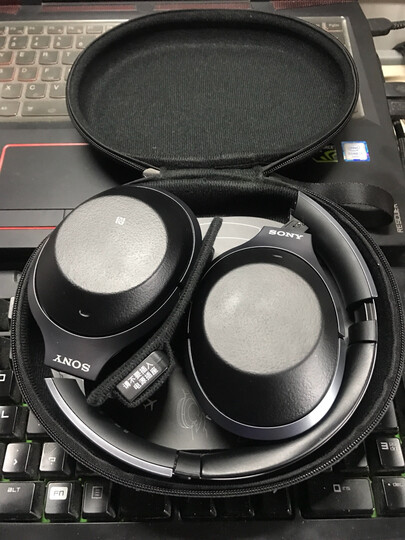 索尼WH-1000XM2:刚带上一耳朵感觉音质一般