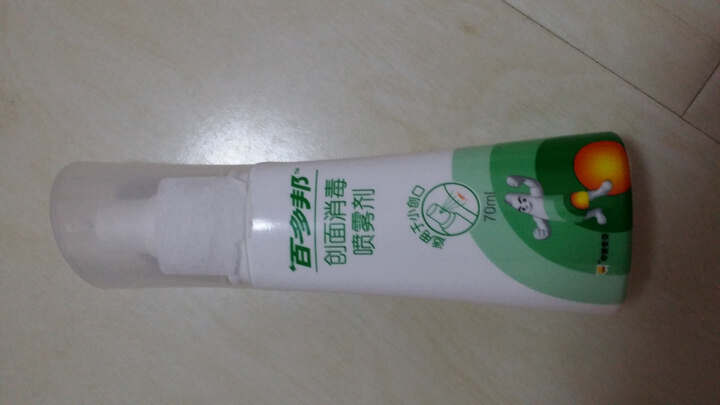 百多邦创面消毒喷雾剂:味道感觉和碘伏差不多