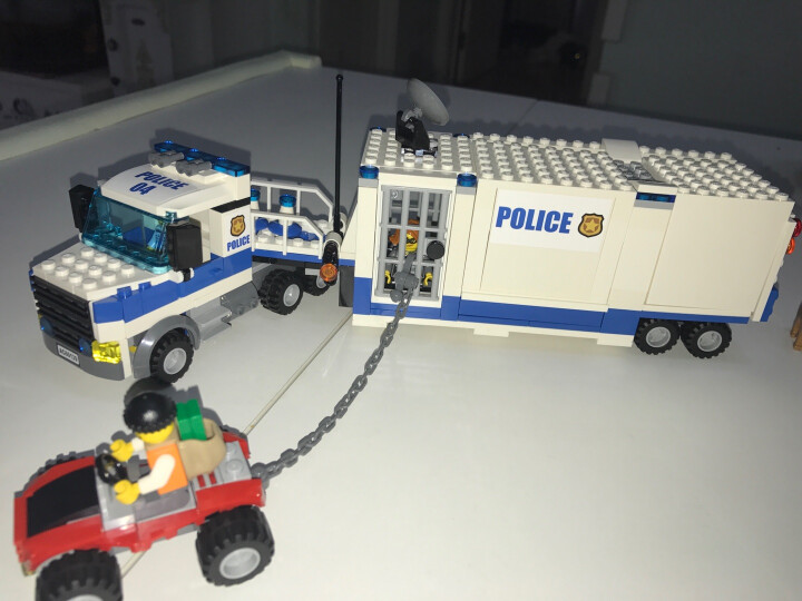 LEGO 乐高 City 城市系列警察局消防局 儿童创意拼插积木玩具 追踪重型拖车 60137 晒单图
