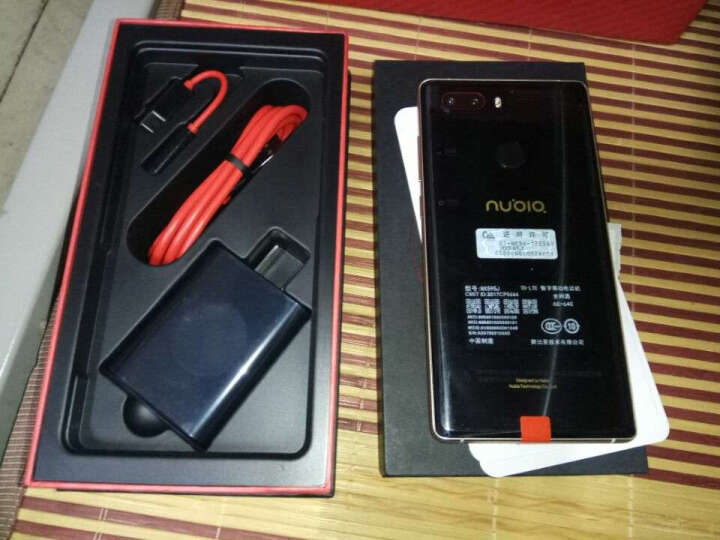 努比亚（nubia）Z17S 全面屏 游戏手机 极光蓝8GB+128GB 全网通 移动联通电信4G手机 双卡双待 晒单图