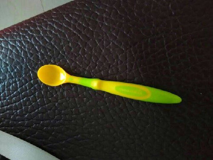 hkin 麦肯齐\/麦肯奇 儿童长柄软头硅胶勺 辅食喂