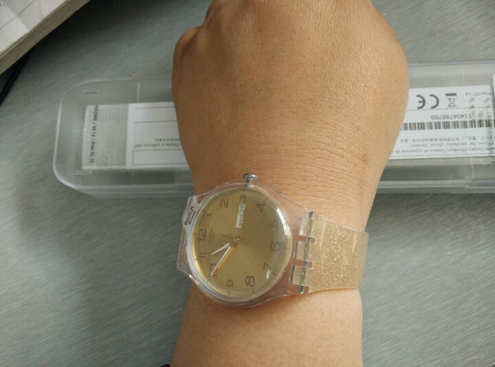 斯沃琪（Swatch）瑞士手表 原创炫彩系列金色闪烁 石英女表SUOK704 晒单图