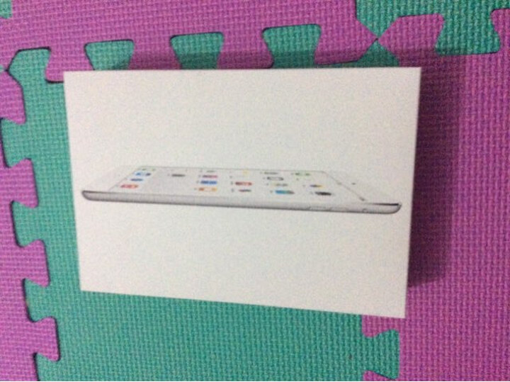 Apple iPad mini 2配备Retina显示屏 7.9英寸 W
