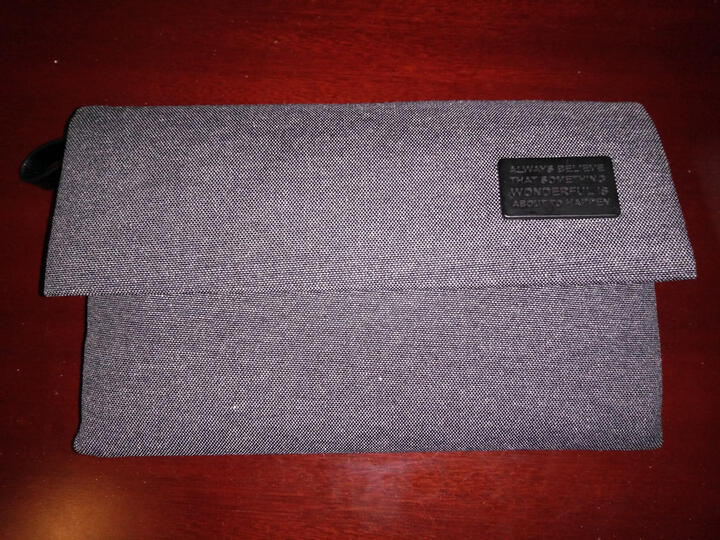 戴尔DELL灵越5000 12.3英寸轻薄二合一平板电脑(i5-7Y54 8G 256GSSD Win10内含键盘/触控笔/4G模块/Office)银 晒单图