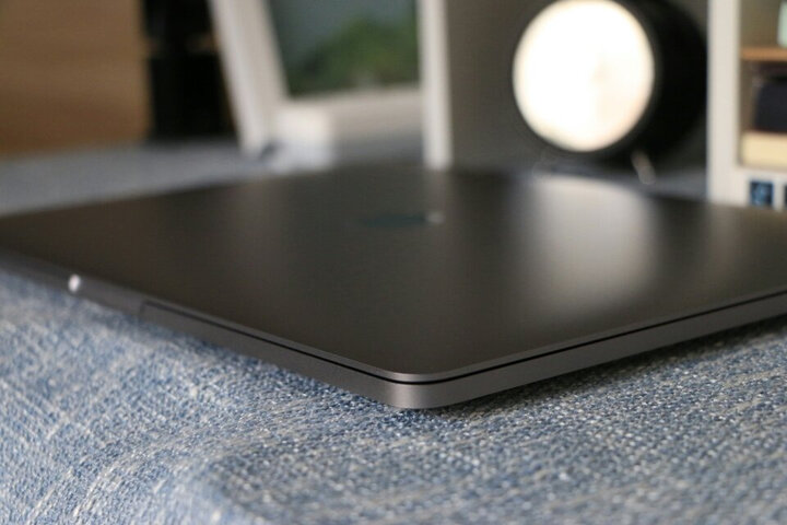 Apple MacBook Pro 13.3英寸笔记本电脑 深空灰色(2017款Core i5处理器/8GB内存/256GB硬盘 MPXT2CH/A) 晒单图