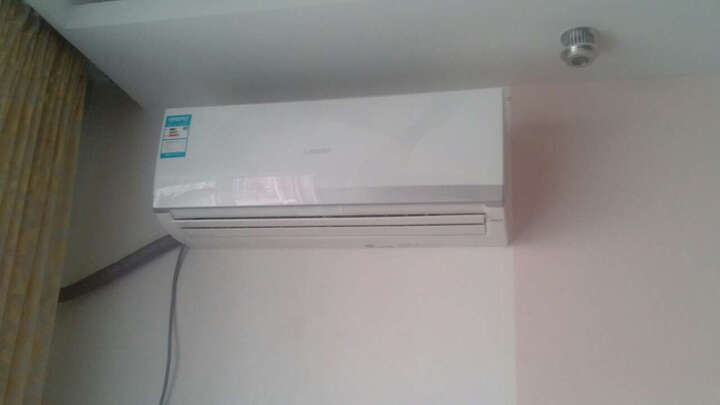 白) 1.5匹壁挂式一级能效除甲醛变频冷暖空调(