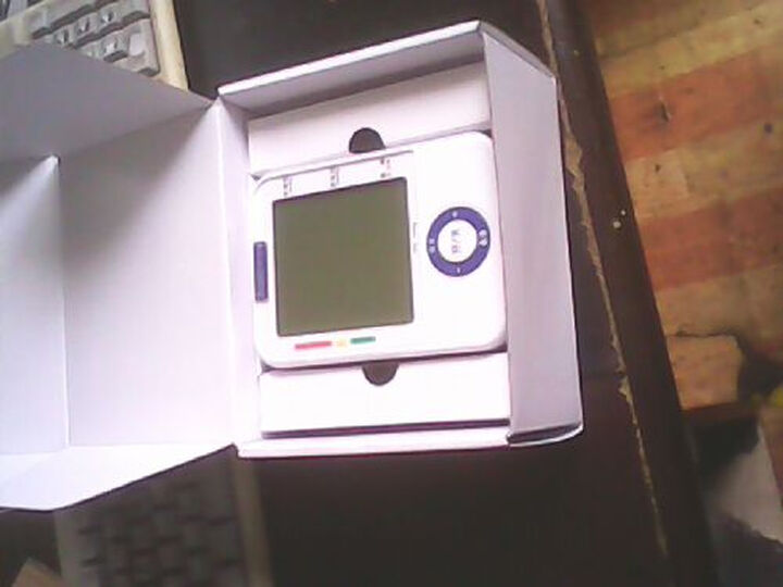 邦力健臂式电子血压计U80J--物有所值实惠