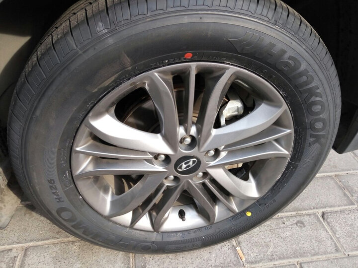 13款现代ix35轮胎型号,18款现代ix35轮胎型号 韩泰轮胎 途虎包安装 傲特马 h426 225/60r17 99h适配智跑/现代ix35