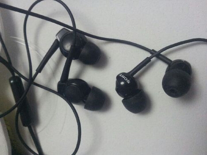 索尼(SONY) MDR-EX110AP 智能手机通话耳机