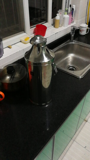 悠佳保温壶:包装的很不错,收到货的时候都没有