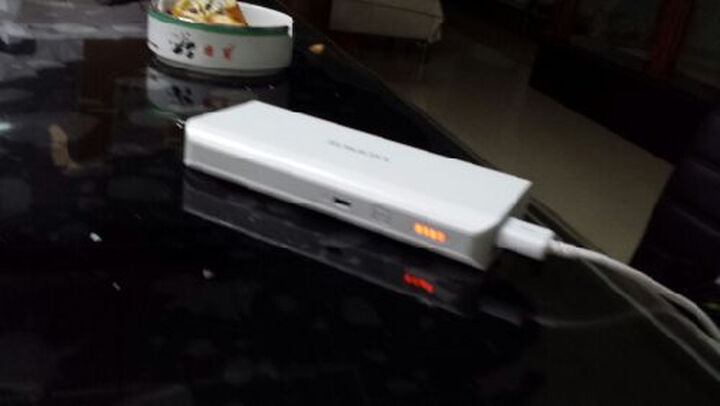 罗马仕(ROMOSS)sense4 10400mAh 超智能移