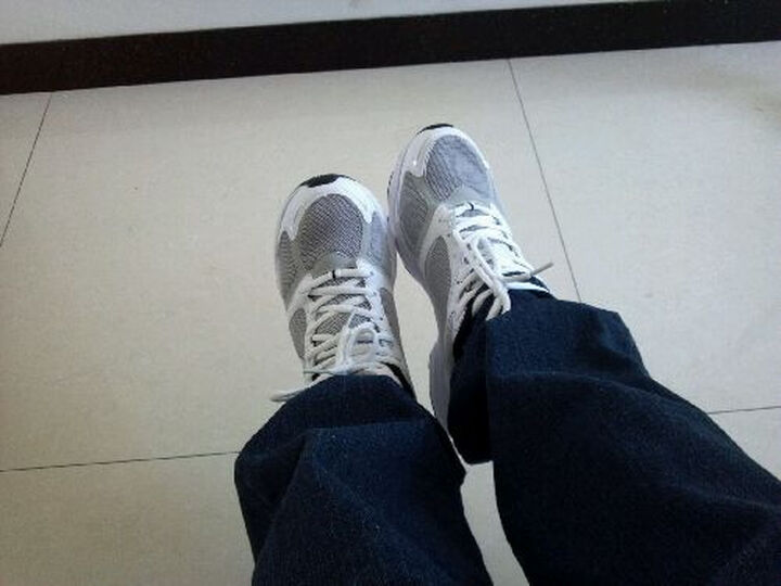 货到付款 乔丹男鞋 男款跑步鞋 网鞋透气运动鞋