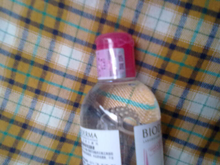 贝德玛洁肤液:味道很清新,我感觉像淡淡的椰子