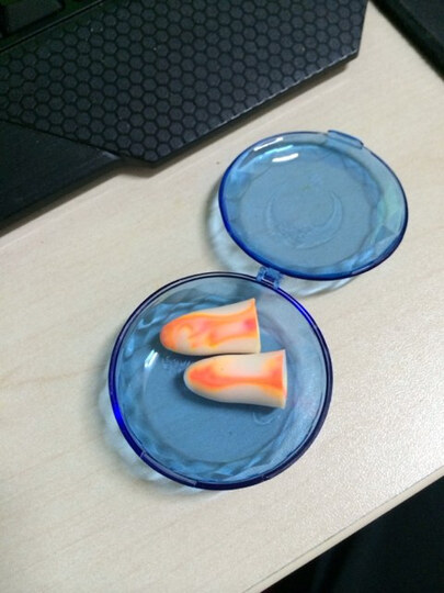 零听圆目 3D立体慢回弹遮光睡眠眼罩黑色+零