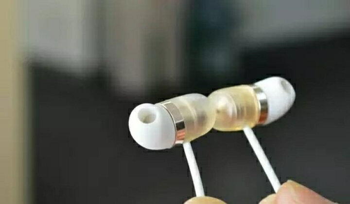 小米（MI）小米胶囊耳机 白色 入耳式线控手机耳机 跑步运动通用音乐耳塞 晒单图
