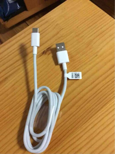华为(HUAWEI)荣耀原装1.5m多彩数据线USB数据线 充电线 安卓电源线AP50(白色)安卓Micro USB2.0接口通用 晒单图