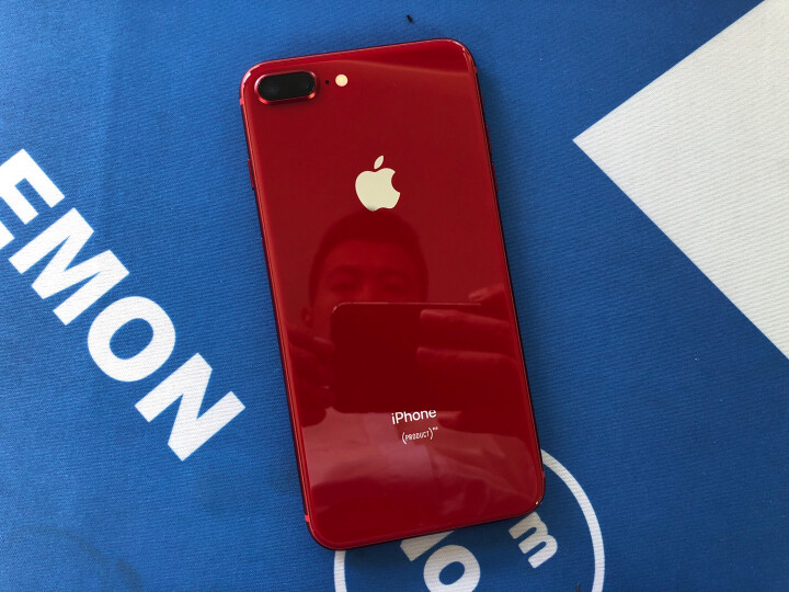 Apple iPhone 8 Plus 256GB 红色特别版 移动联通电信4G手机 晒单图