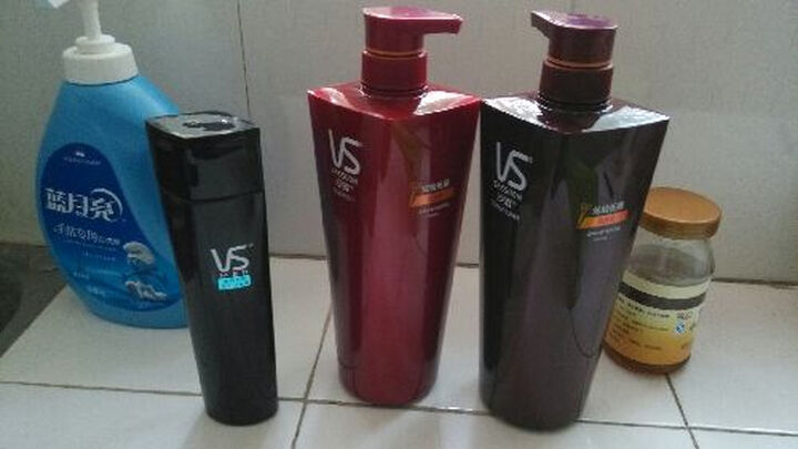 沙宣炫线抚躁<em>洗发</em>露750ml--这款<em>洗发</em>水适合我