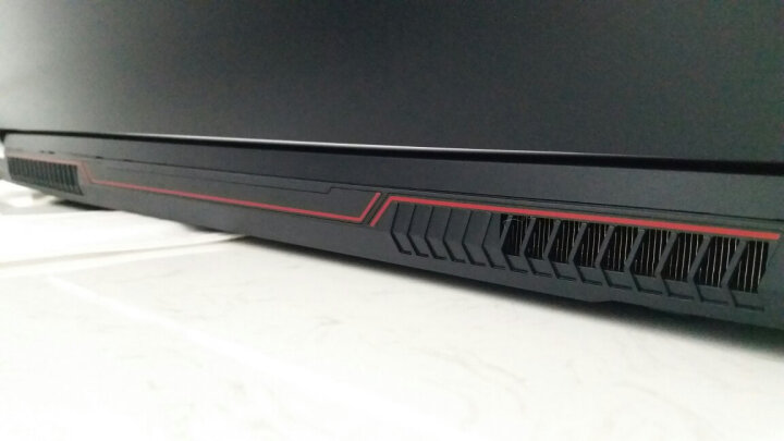 微星(msi)GL72M 17.3英寸游戏本笔记本电脑(i7-7700HQ 8G 1T+128G SSD GTX1050 4G独显 赛睿键盘 黑) 晒单图