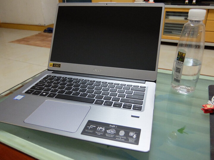 宏碁(Acer)蜂鸟Swift1全金属超轻薄本 13.3英寸笔记本电脑SF113(N3350 4G 128GSSD IPS 蓝牙 指纹识别)星光银 晒单图