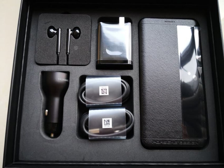 华为 HUAWEI Mate RS 保时捷设计 全面屏徕卡双摄游戏手机6G+256G玄黑色全网通移动联通电信4G手机双卡双待 晒单图