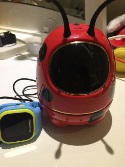 科大讯飞金龟子机器人儿童教育陪伴语音早教益智智能机器人 红色 晒单图