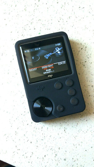 爱国者(aigo)mp3播放器 MP3-105 hifi播放器 高清无损音乐播放器 便携随身听 8G内存 可插卡 灰色黑键 晒单图