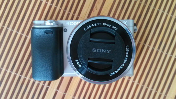 索尼（SONY）Alpha 6000L APS-C微单数码相机 标准套装 白色（SELP1650镜头 ILCE-6000L/A6000L/α6000） 晒单图