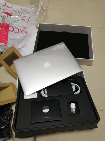 【套装】Apple MacBook Air 13.3英寸笔记本电脑 银色(Core i5 处理器/8GB/256GB MQD42CH/A) 晒单图