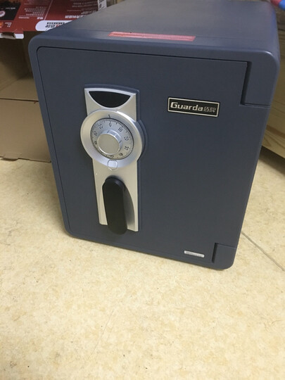 盾牌Guarda家用保险柜 办公保险箱2087C防火防水防盗老式保险箱床头柜43cm UL防火认证耐火927℃+完全防水+机械密码+地锁 晒单图