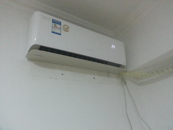 格力(GREE) KFR-32GW\/(32583)FNAa-A3 1.5