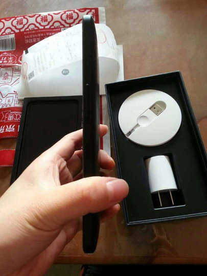 锤子 坚果 32GB 黑色 移动联通4G手机 双卡双