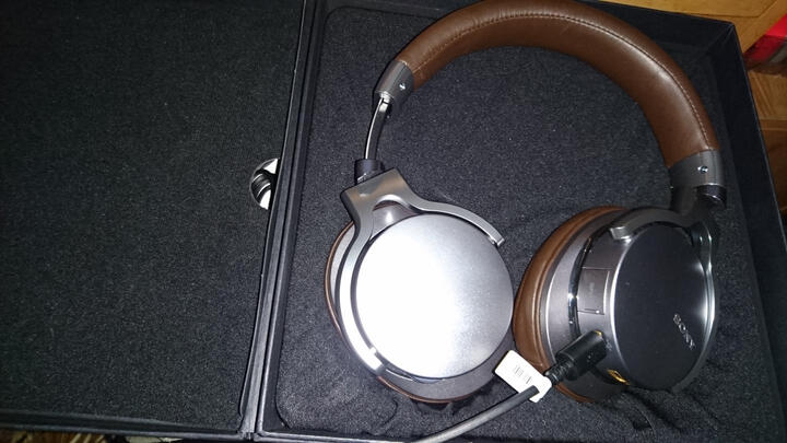 索尼(SONY)MDR-1ADAC\/SMCN 令人惊艳的声