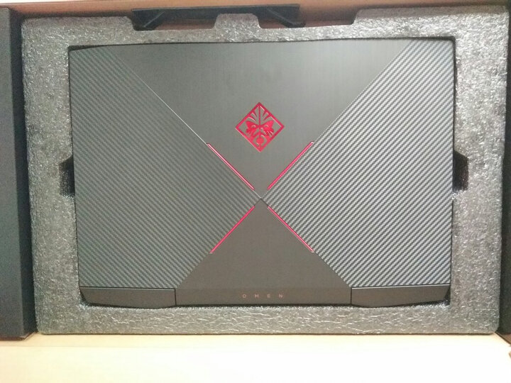 【分期用】暗影精灵III代 15.6英寸游戏本(i7-7700HQ 8G 128GSSD+1T GTX1050Ti 4G独显 120Hz IPS屏) 晒单图