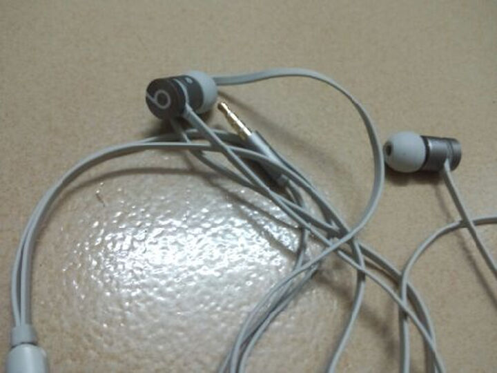 BEATS(BEATS) urBeats 入耳式耳机 灰色--be