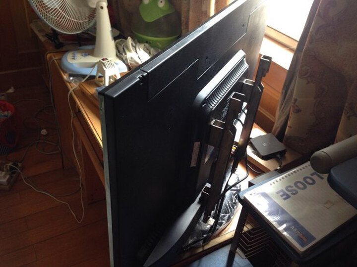 康佳(KONKA) LED32E320N 32英寸 窄边网络