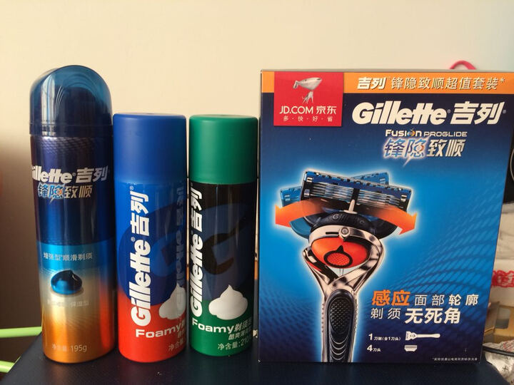 吉列剃须泡自然清爽型刮胡泡 210g--还没用,不