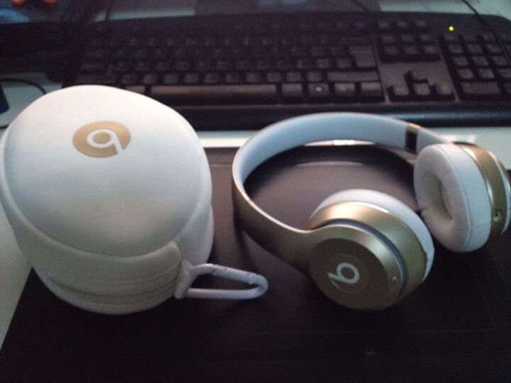 Beats Solo2 Wireless Gold 头戴式贴耳蓝牙耳机