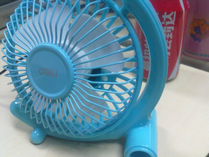 得力(deli)3681 USB迷你静音桌面型小风扇 蓝色