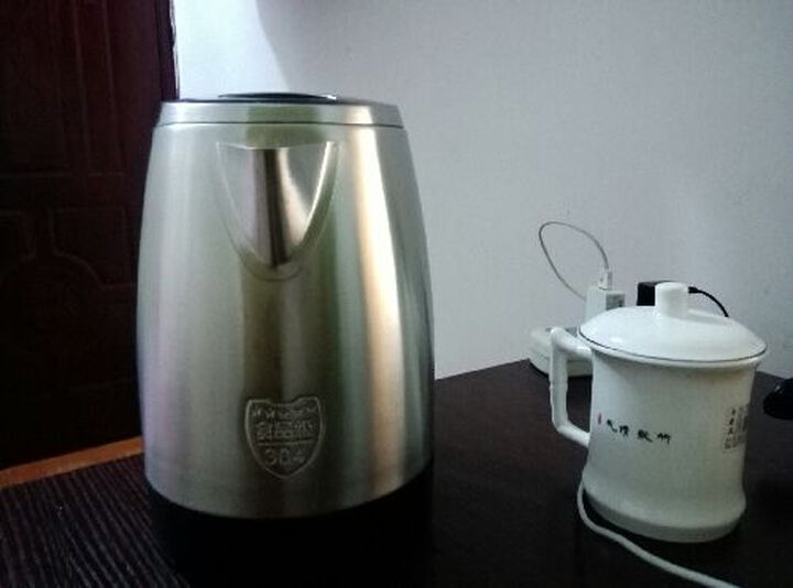 九阳(Joyoung) JYK-17S08 食品级304全钢 电热