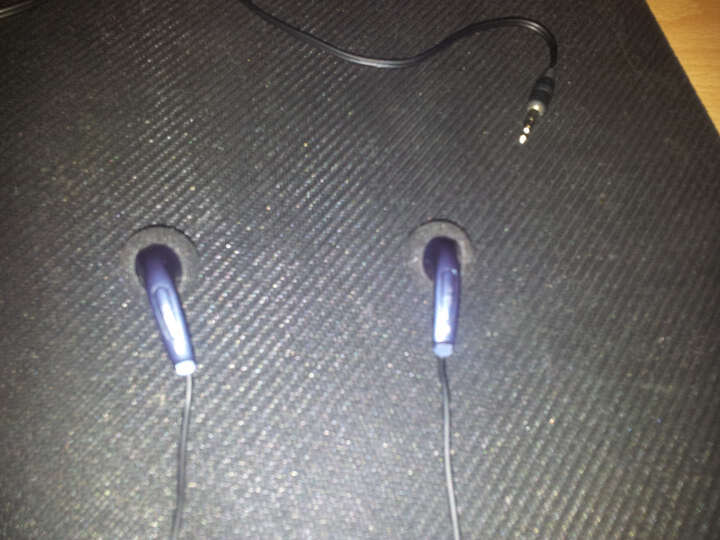 爱国者(aigo)A620 立体声耳塞 深蓝--长度够,音