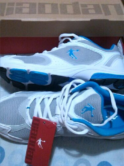 货到付款 乔丹男鞋 男款跑步鞋 网鞋透气运动鞋