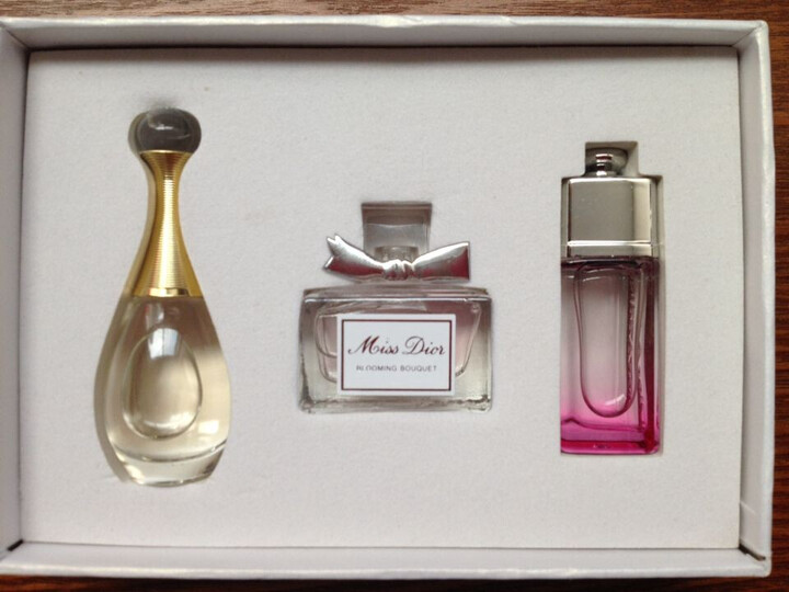 迪奥Dior香水3件套装礼盒装真我5ml花漾小姐5