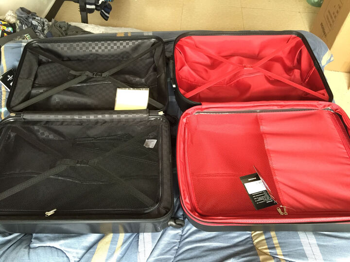 瑞士军刀威戈拉杆箱:另一款是瑞动是28箱子 像